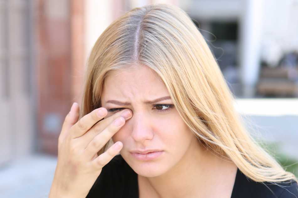 itchy eyes