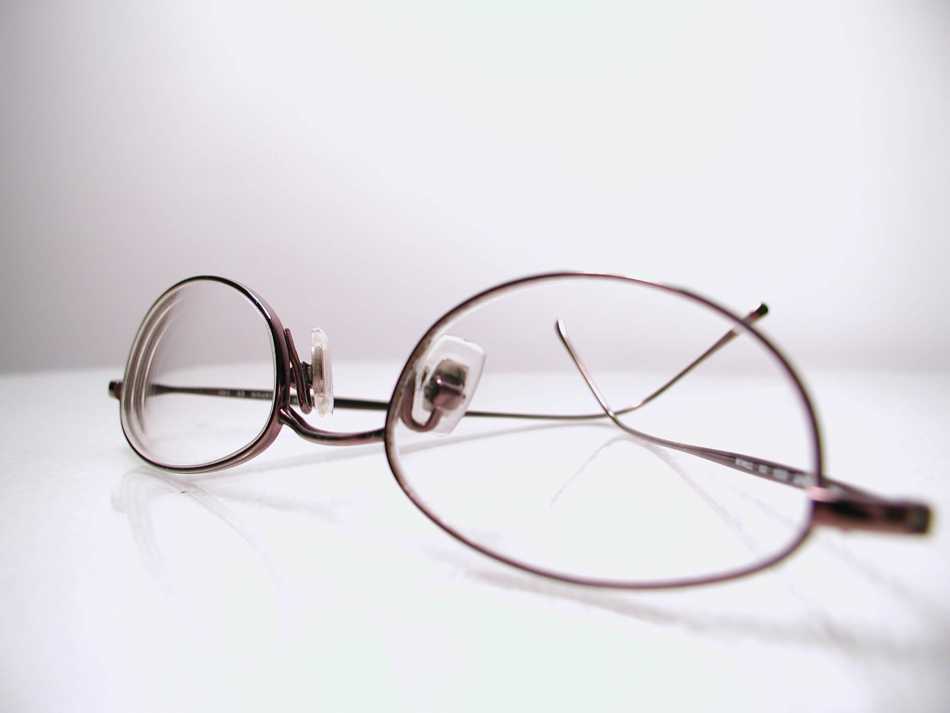 Top Advantages of Titanium Frames Eye Health Central